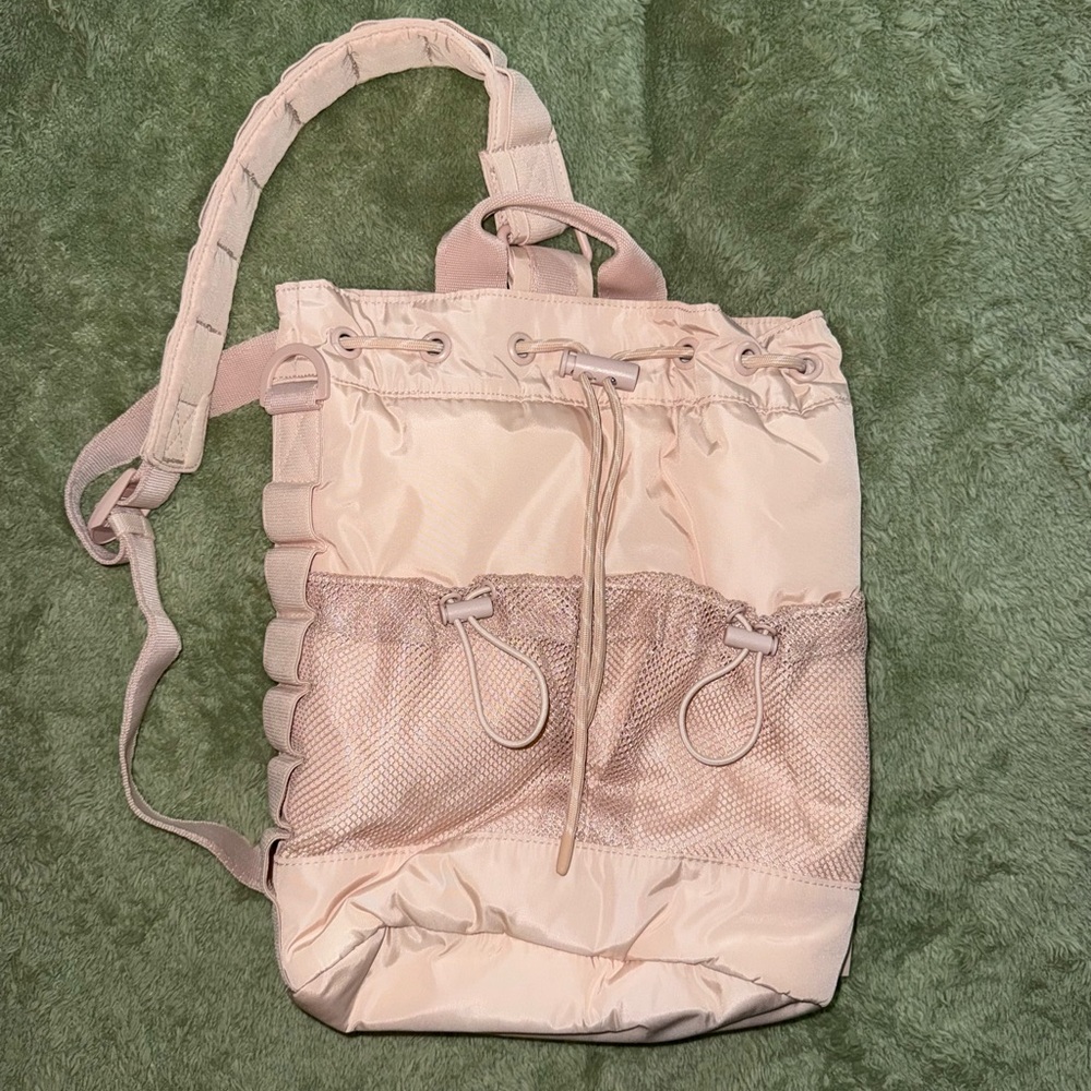 Dagne Dover Nova Sling